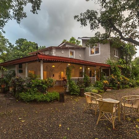 Saffronstays Firdaus Baug Khamshet Buitenkant foto