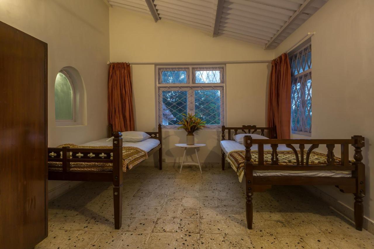 Saffronstays Firdaus Baug Khamshet Buitenkant foto
