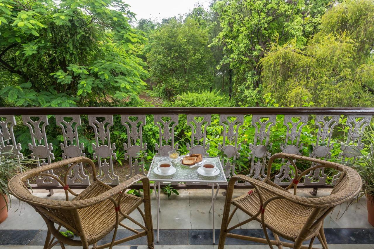Saffronstays Firdaus Baug Khamshet Buitenkant foto